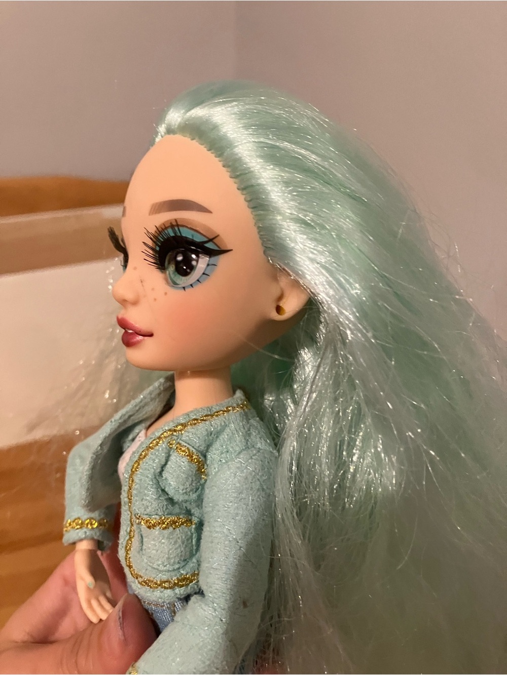 Rainbow High Series 3 Daphne Minton Doll - Picture 4 of 5